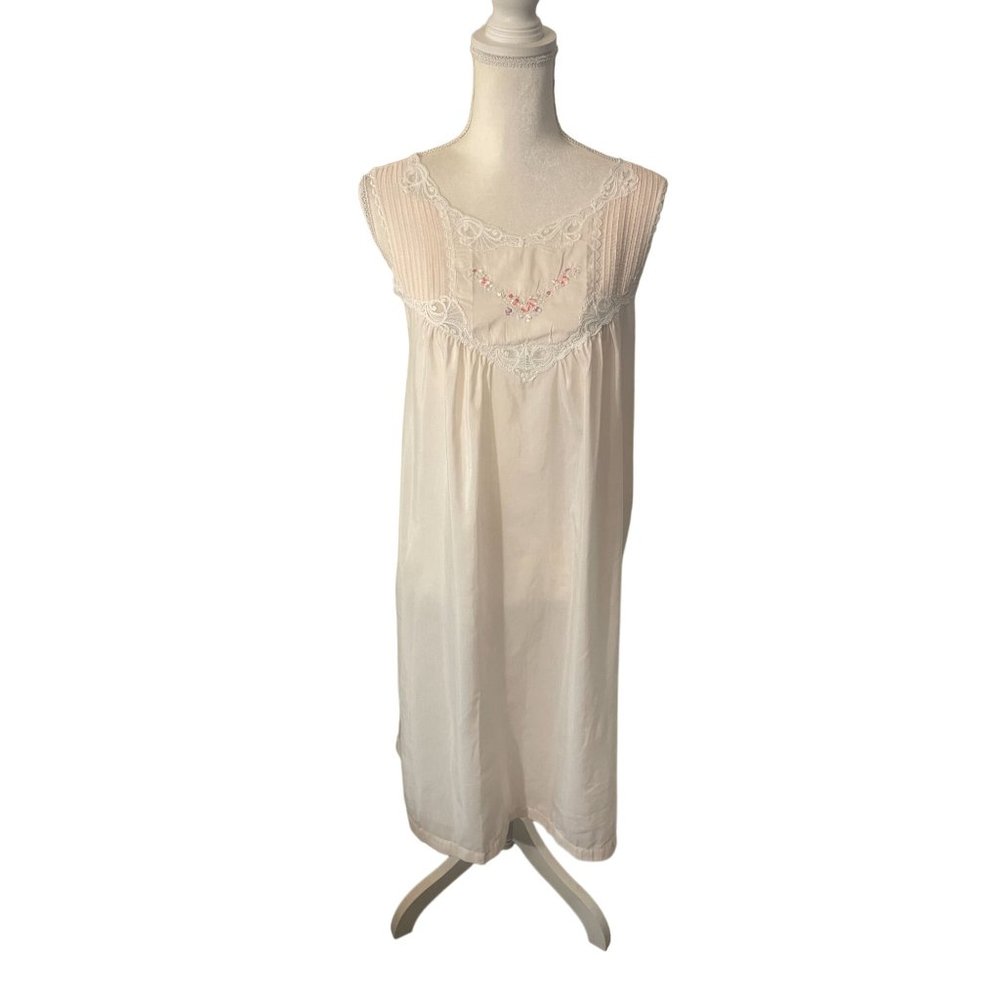Vintage Vanity Fair Floral Lace Embroidered Nightgown Women S Cottagecore Pink